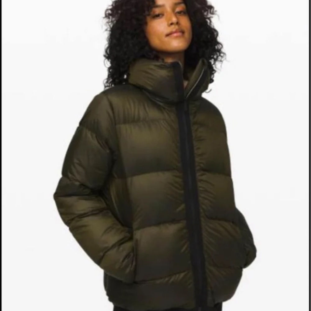 New Lululemon cloudscape jacket size 4